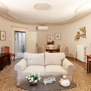  Apartment Realkasa Clavature